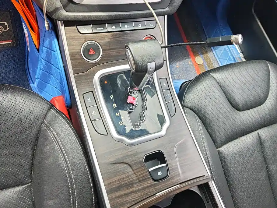 Landwind X7 2017 2015 2.0T Panoramic Flagship Edition