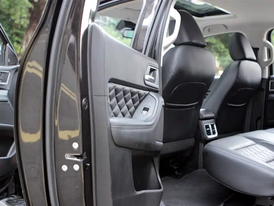 Great Wall Pao 2020 2019 2.0T Automatic Gasoline 2WD Comfort GW4C20B