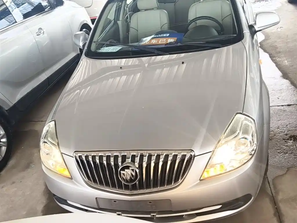 Buick Excelle 2015 1.5L Automatic Classic фото 3
