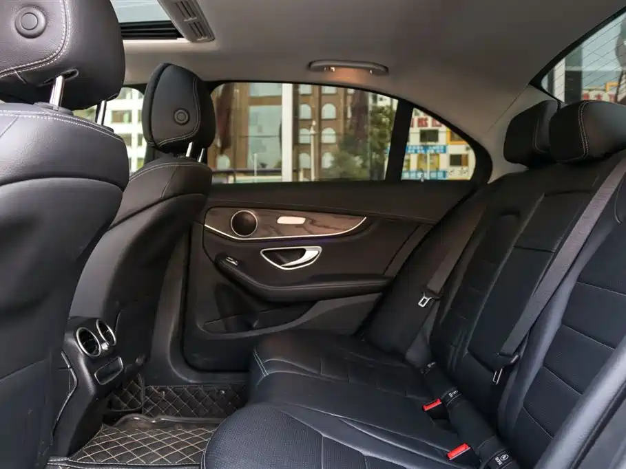 Mercedes-Benz C-Class 2020 Facelift C 200 L Fashion фото 14