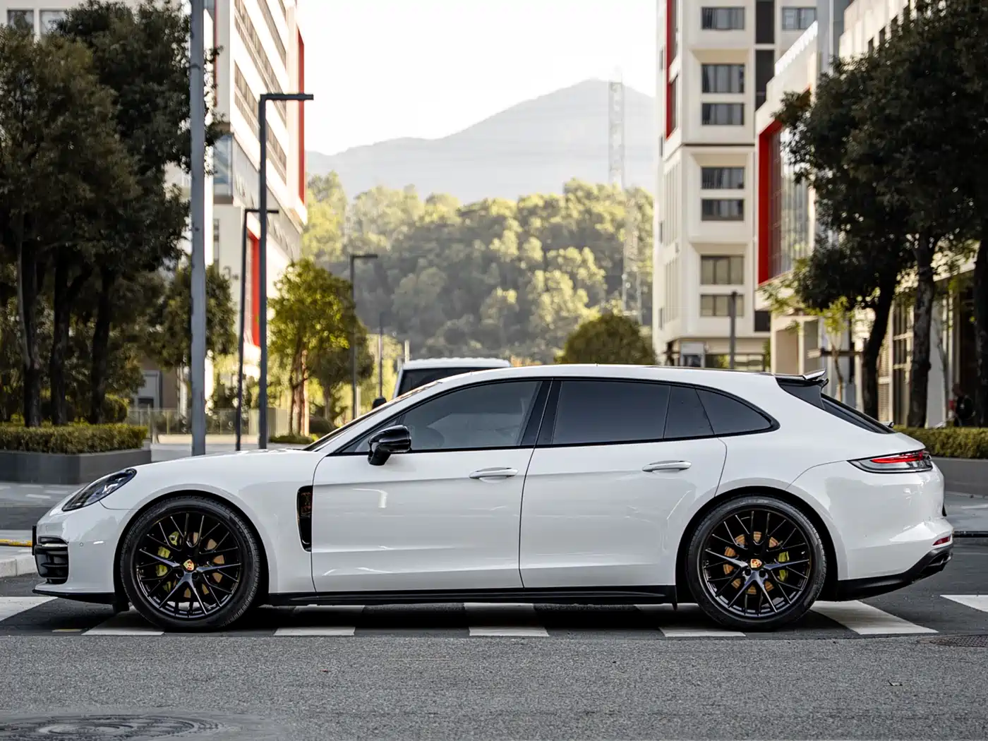 Porsche Panamera 2022 Panamera 4 Sport Turismo 2.9T фото 6