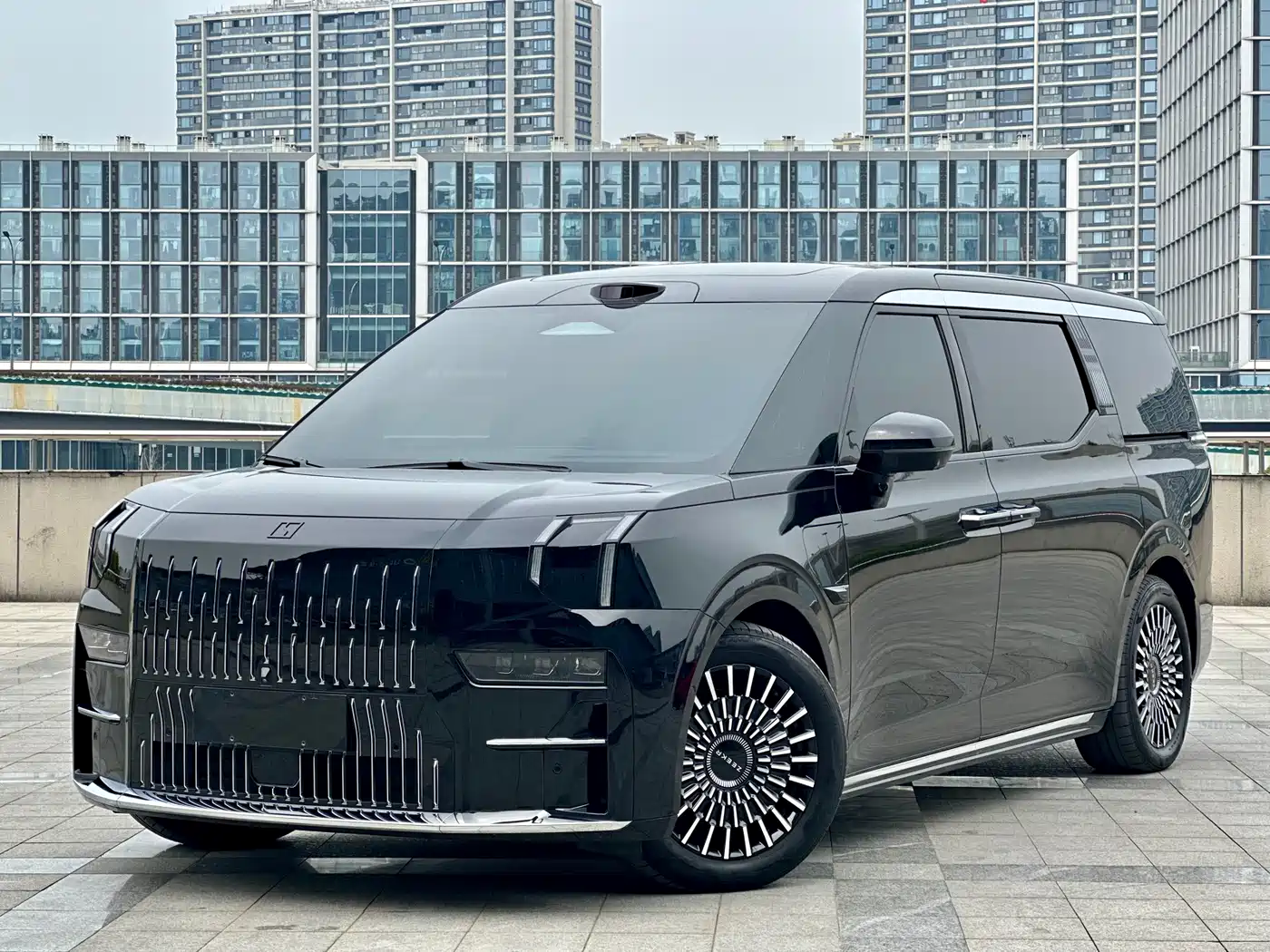 ZEEKR EXTREME KRYPTON 009