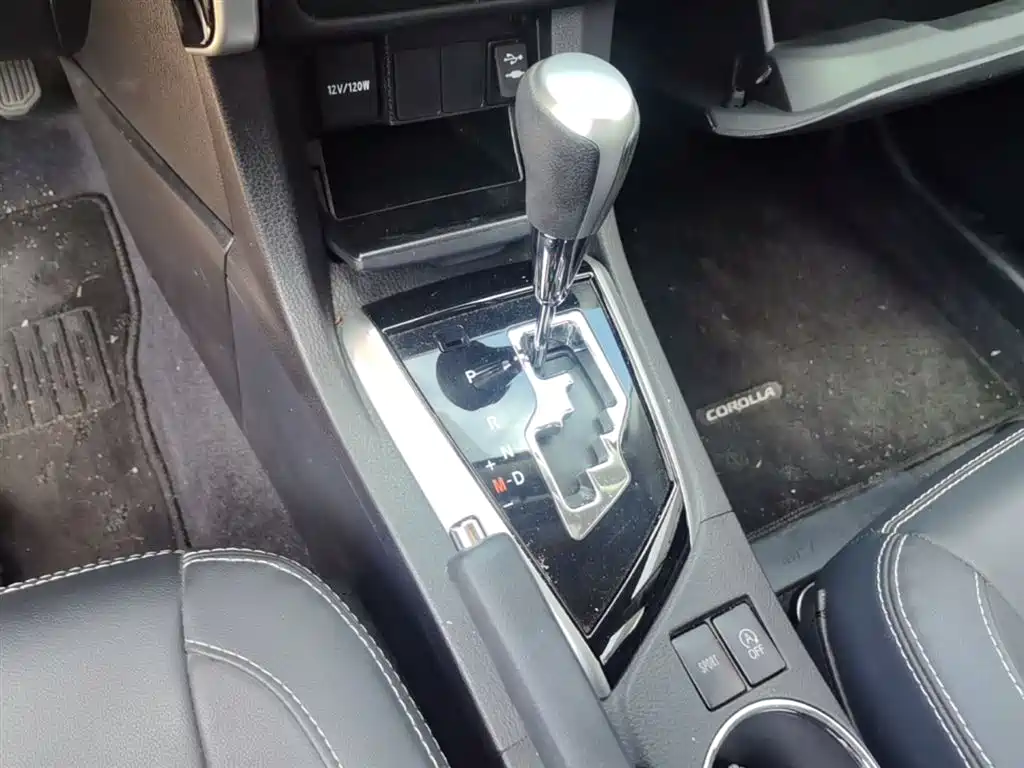 Toyota Corolla 2017 Facelift 1.2T S-CVT GL-i фото 21