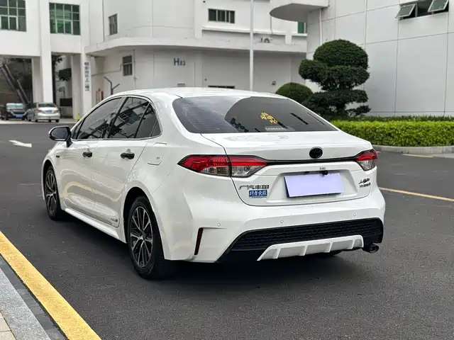Toyota Levin 2023 Smart Hybrid 1.8L Luxury — фото 4