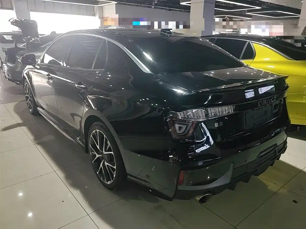 Lynk & Co 03 2019 2.0TD Auto Power Pro Version фото 5