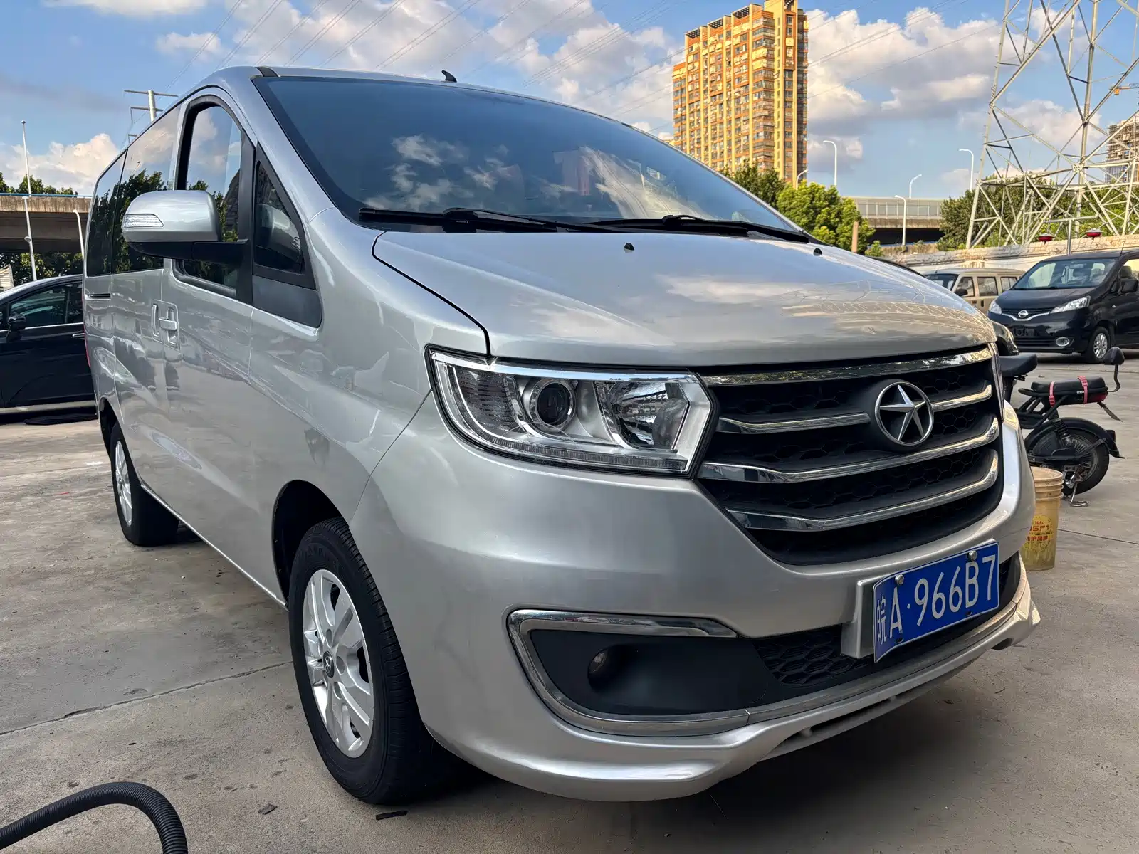 Фото 3 - JAC Refine M3