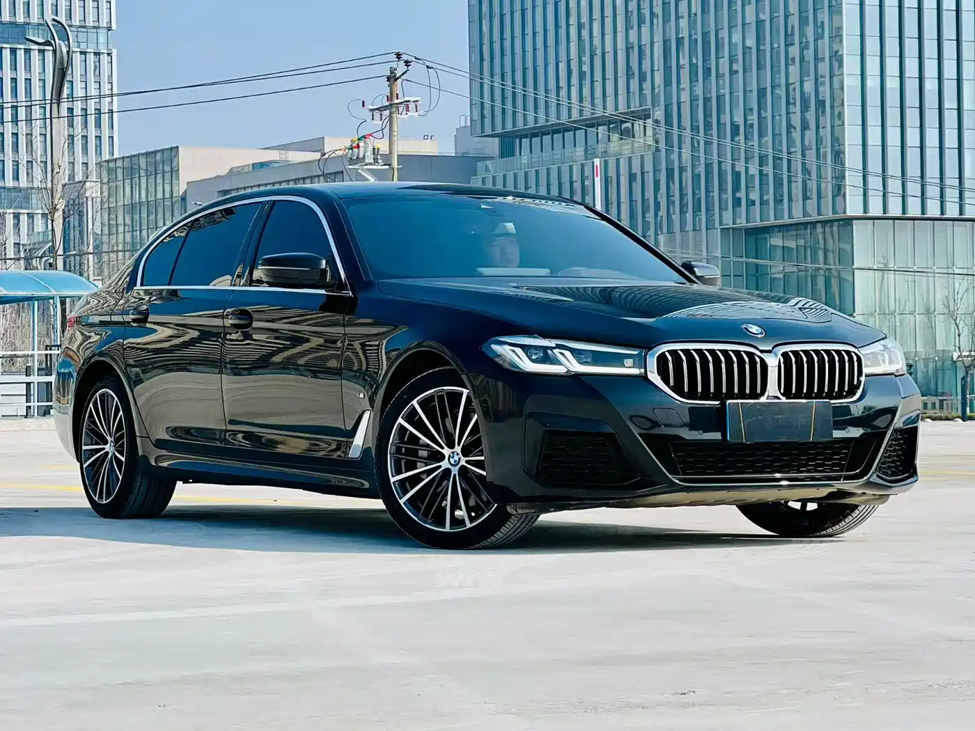 BMW 5 SERIES