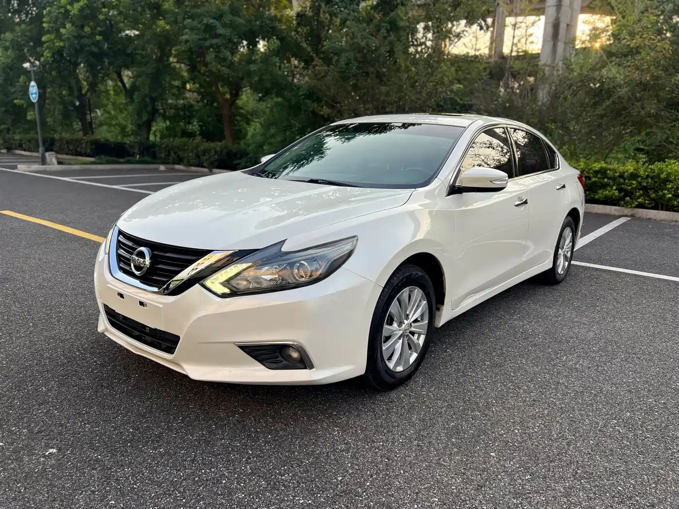 Фото 1 - Nissan Teana