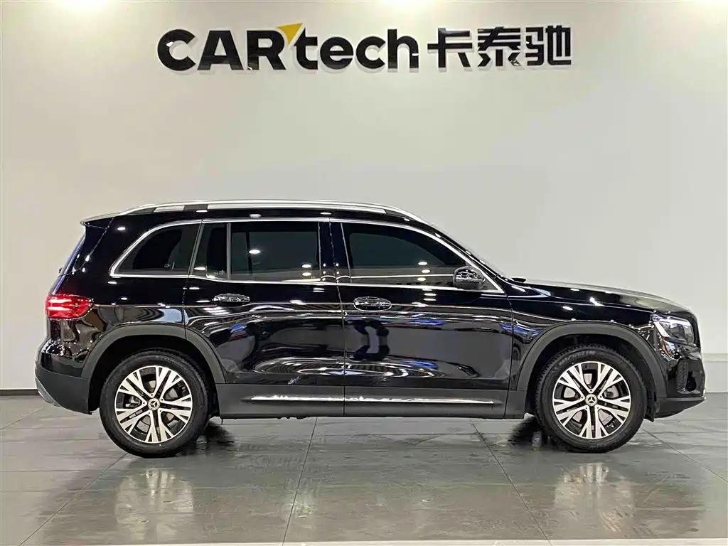 Mercedes-Benz GLB 2024 GLB 220 Dynamic фото 4