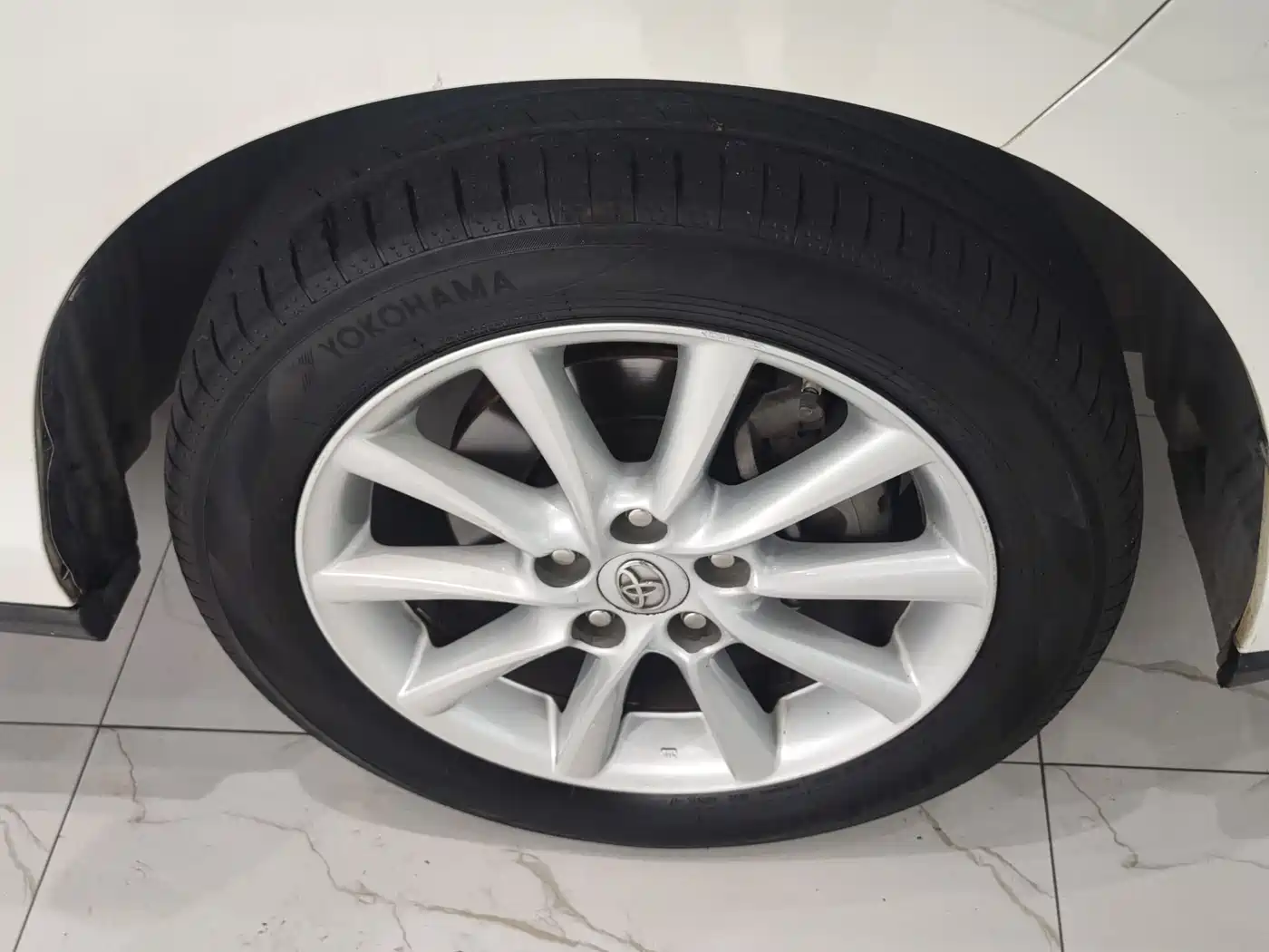 Toyota Previa 2012 2.4L 7-Seater Luxury Edition фото 18