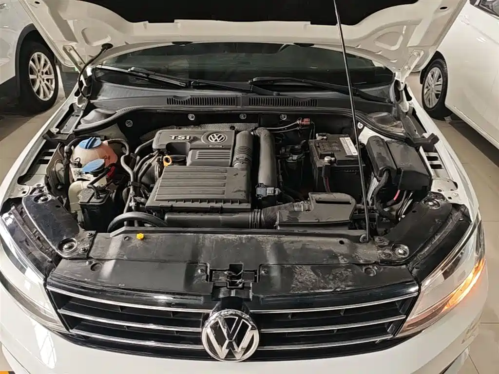 Volkswagen Sagitar 2017 230TSI Automatic Comfort фото 20