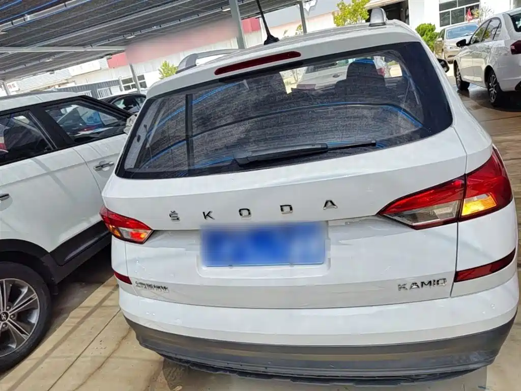 SKODA KOMICK