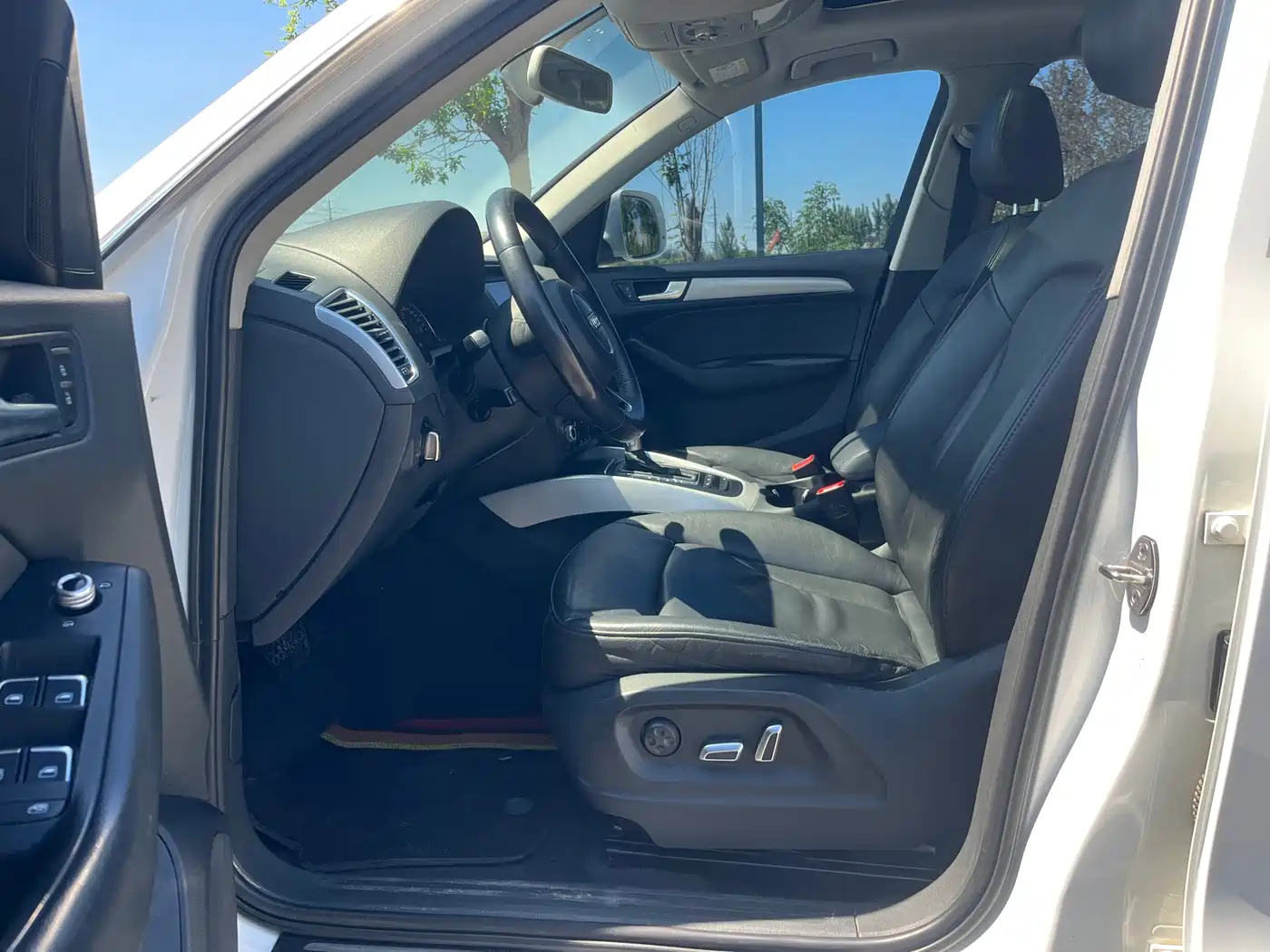 Audi Q5 2015 40 TFSI Technology фото 8
