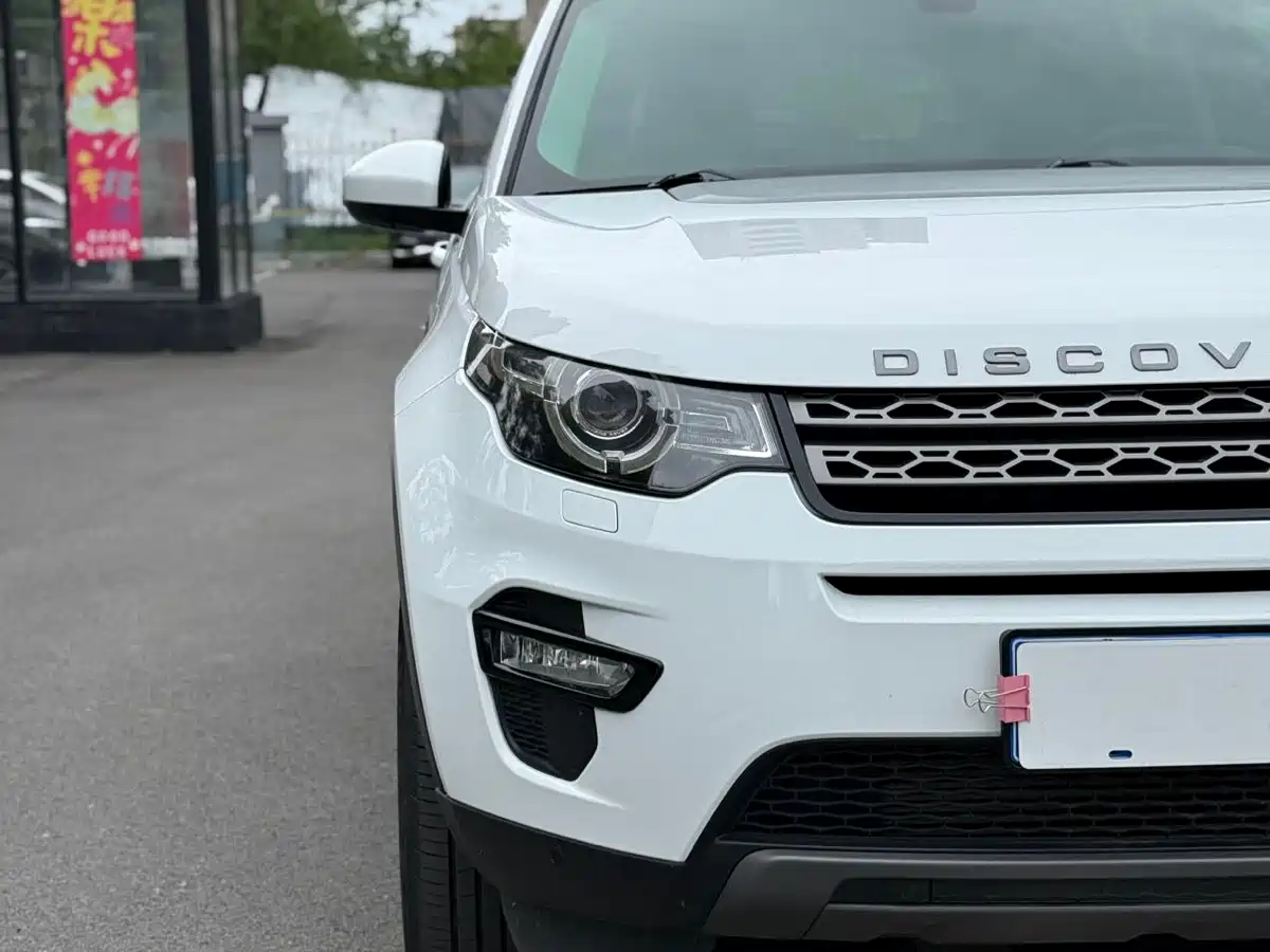 Land Rover Discovery Sport 2016 2.0T SE фото 4