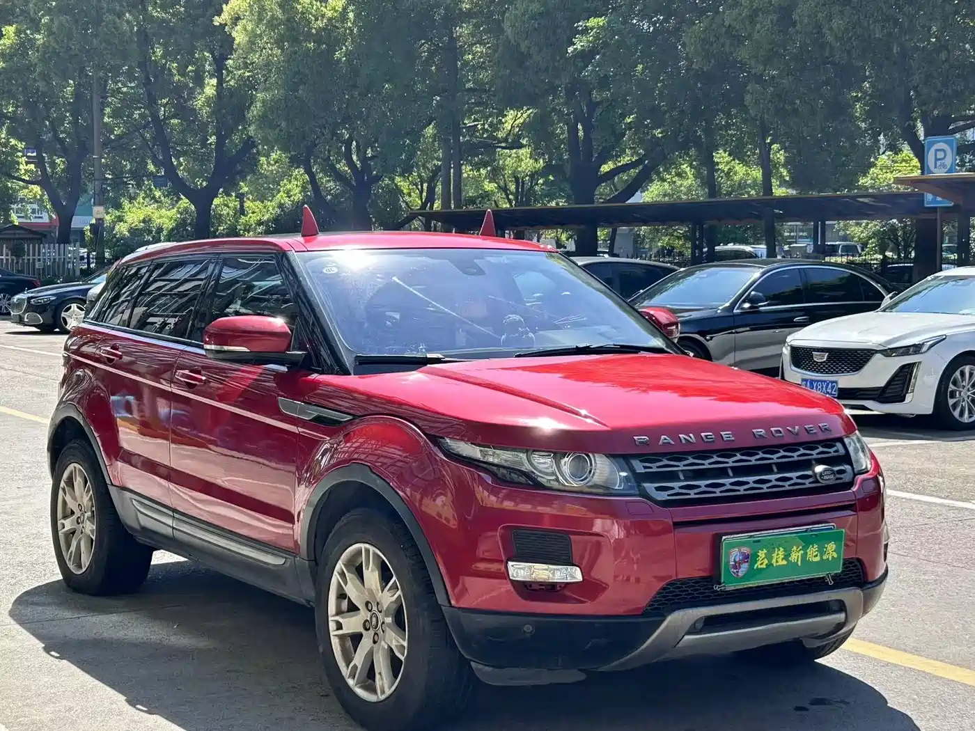 Land Rover Range Rover Evoque (Import) 2013 2.0T 5-door Premium Edition фото 3