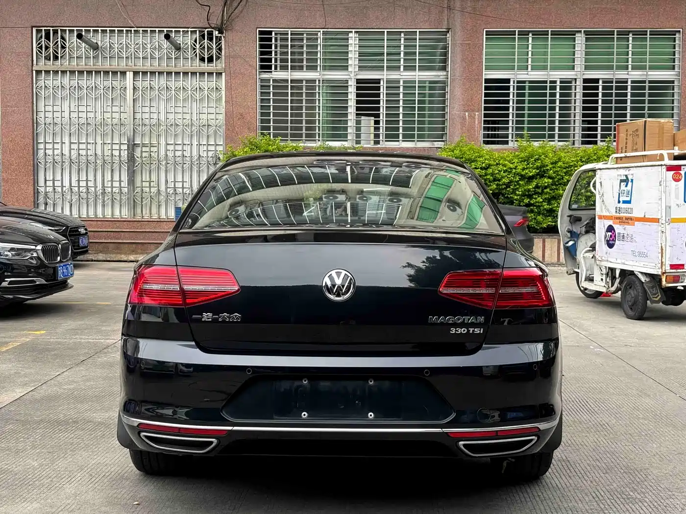 Volkswagen Magotan 2018 Facelift 330TSI DSG Luxury фото 5