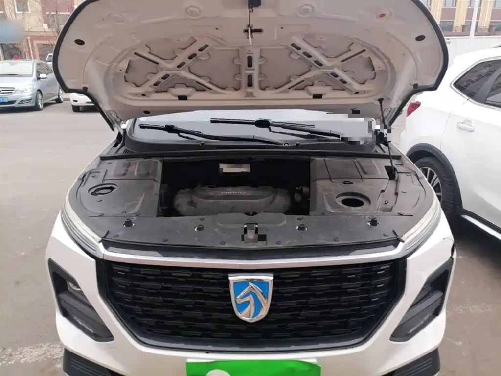 Baojun 530 2020 2020 1.5T Manual Comfort 6-seater
