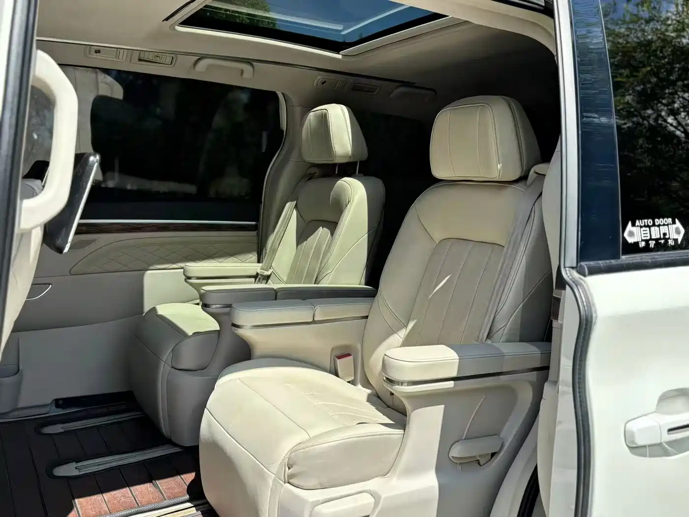GAC Trumpchi Trumpchi M8 2018 2018 320T Flagship Edition
