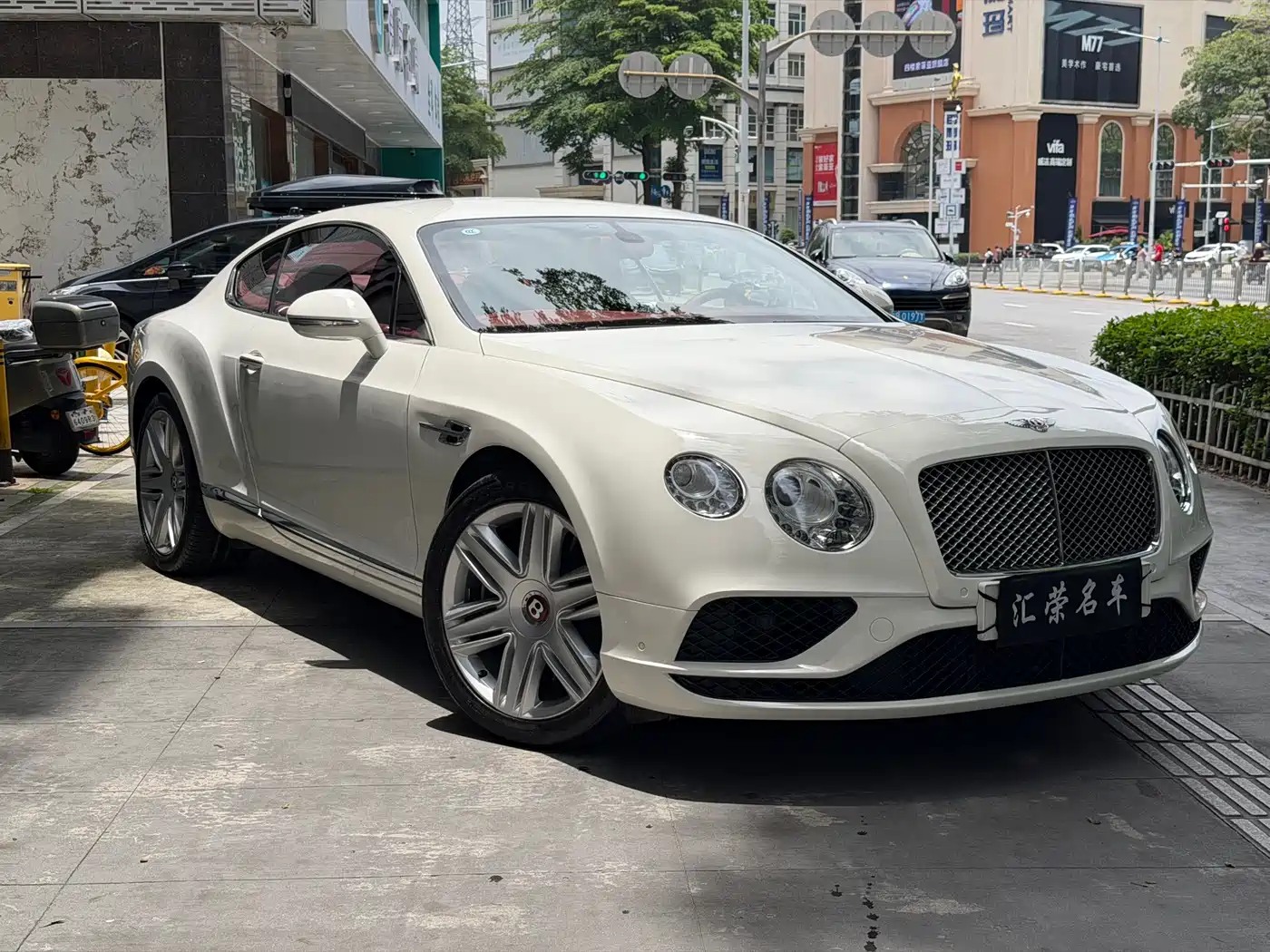 Photo 3 - Bentley Continental