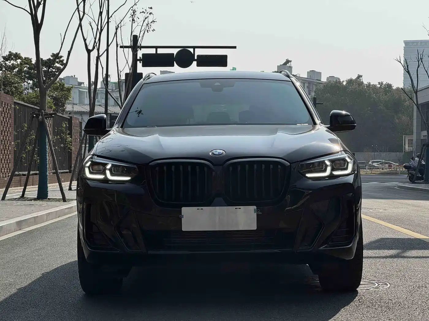 BMW X3 2022 Facelift xDrive30i Leading M Shadow Edition фото 2