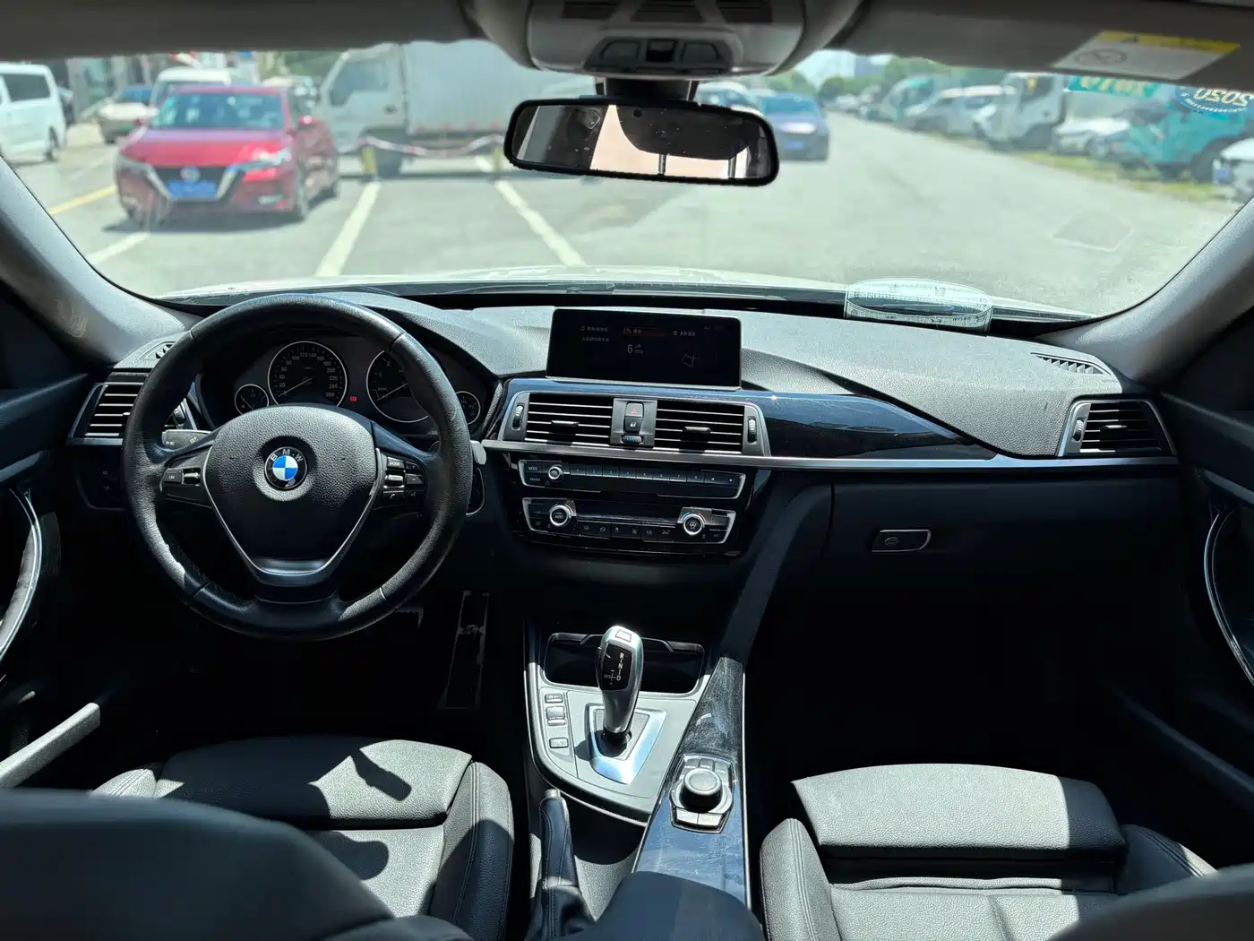 BMW 3 Series GT 2016 320i Fashion Style фото 13