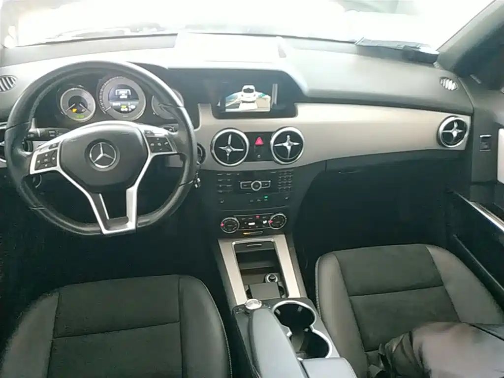 Mercedes-Benz GLK-Class 2015 GLK 260 4MATIC Fashion Ultimate Edition фото 10