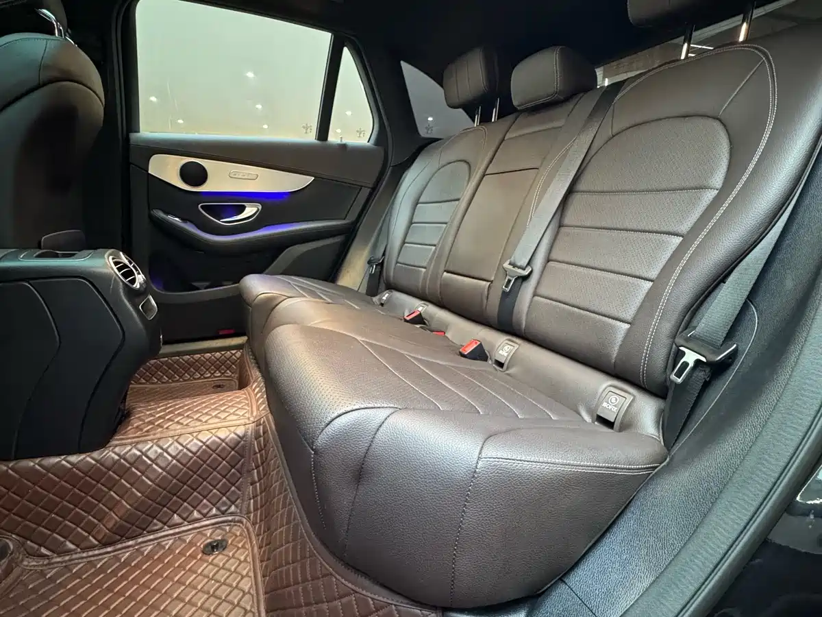 Mercedes-Benz GLC 2022 Facelift GLC 260 L 4MATIC Dynamic фото 16