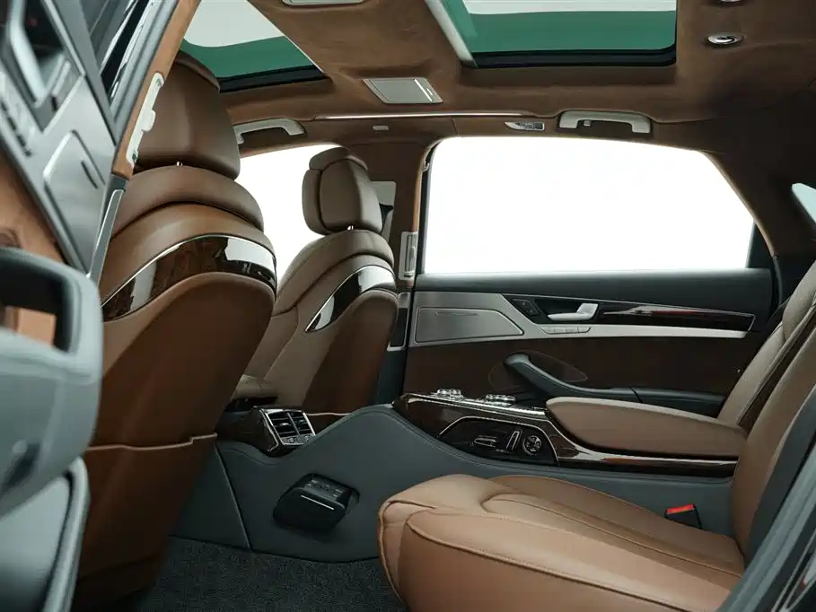 Audi A8 2014 A8L 45 TFSI quattro Luxury фото 15