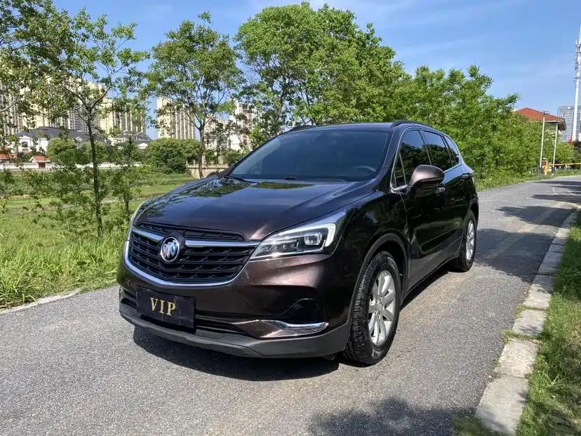 Buick Envision Plus 2020 20T FWD Leading