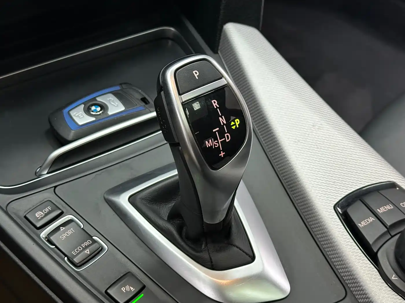 BMW 3 Series 2018 320i M Sport Package фото 14