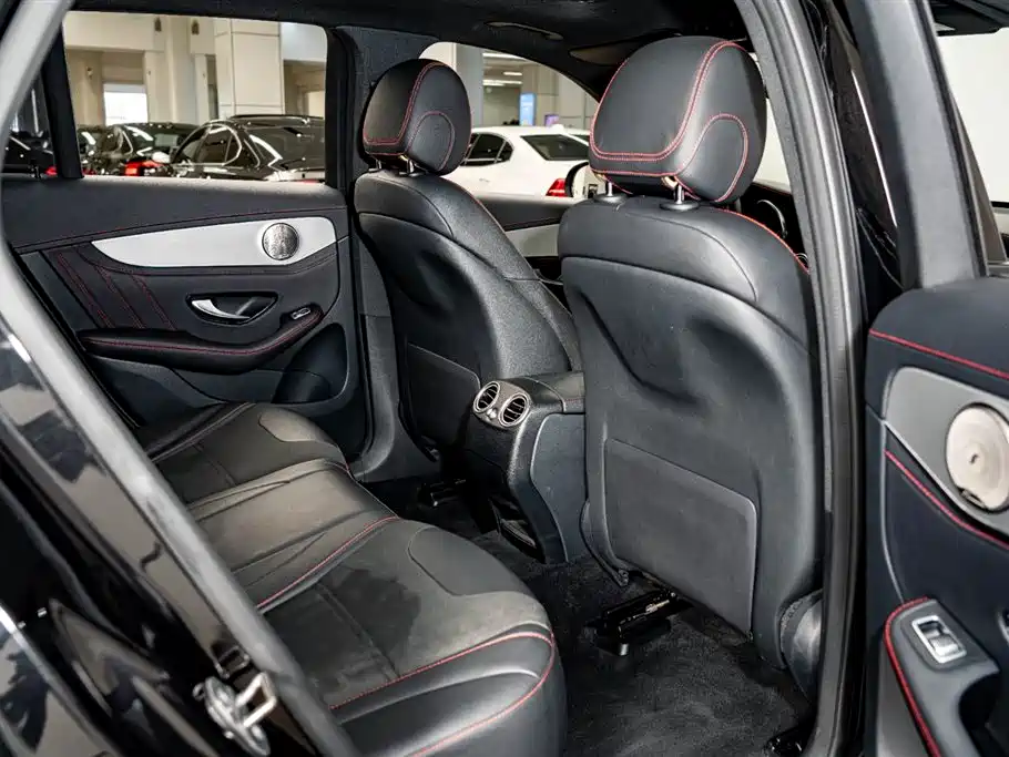 Mercedes-Benz GLC AMG 2017 AMG GLC 43 4MATIC фото 23