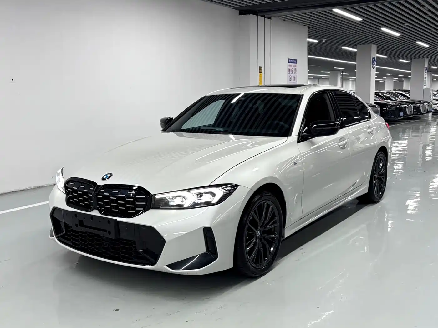 BMW 3 Series 2024 325i M Sport Shadowline Package
