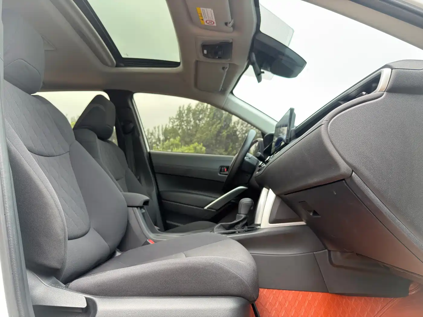 Toyota Corolla Cross 2023 Hybrid 2.0L Elite Edition фото 12