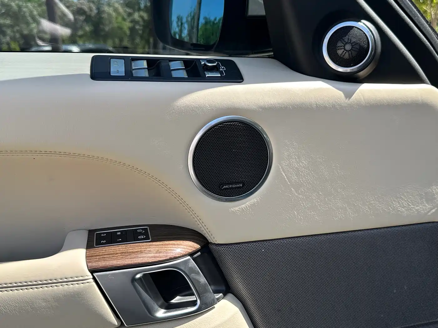 Land Rover Range Rover Sport 2014 3.0 SC V6 Trendsetting Genesis Edition фото 10