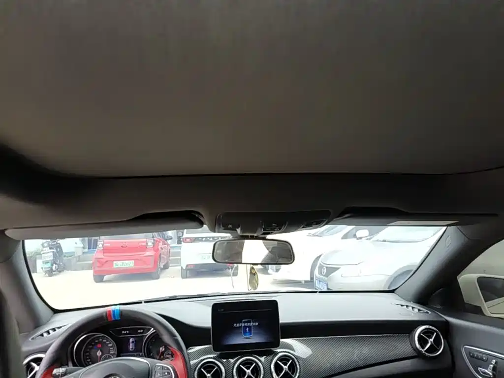Mercedes-Benz CLA (Import) 2017 Facelift CLA 200 Style фото 18