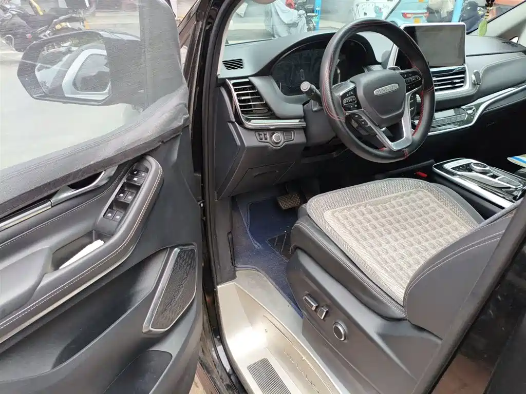 SAIC Maxus Maxus G20 2023 Facelift PLUS 2.0T Gasoline Auto Luxury фото 14