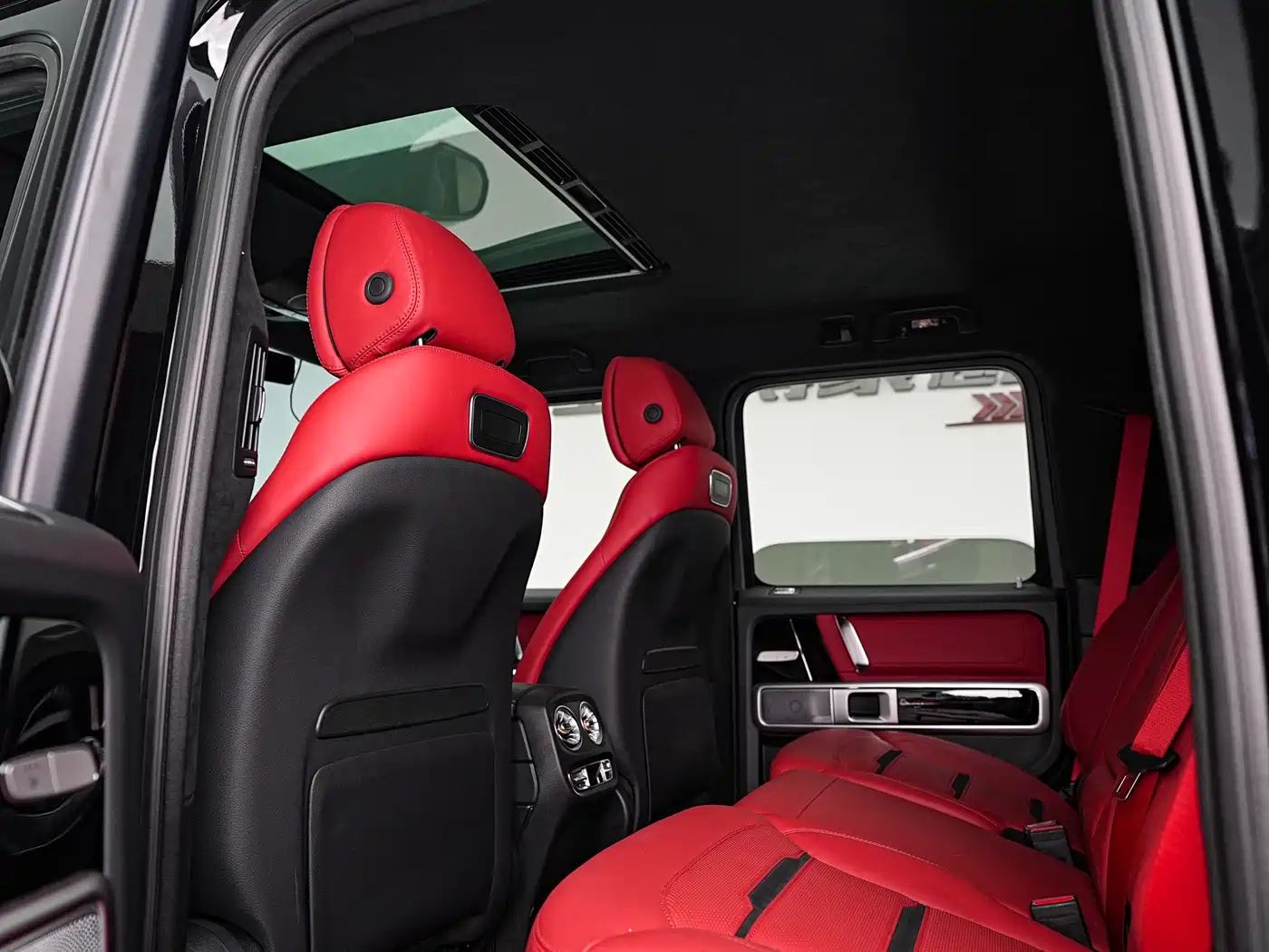 Mercedes-Benz G-Class AMG 2023 AMG G 63 фото 14