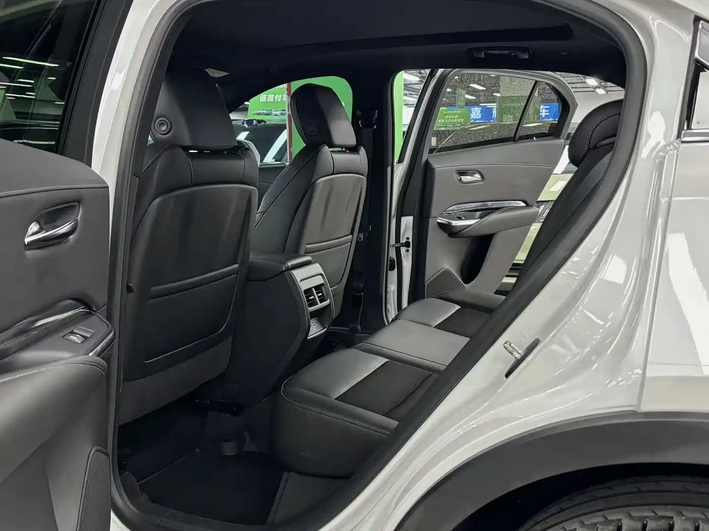 Cadillac XT4 2018 Model 28T 2WD Technology фото 8