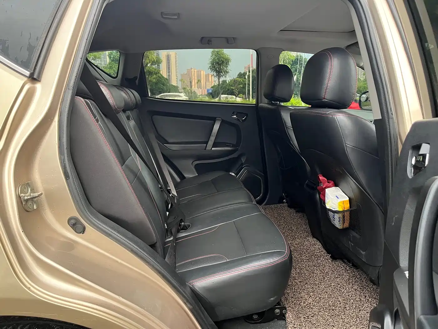 Geely GX7 2014 2014 2.0L Automatic Premium