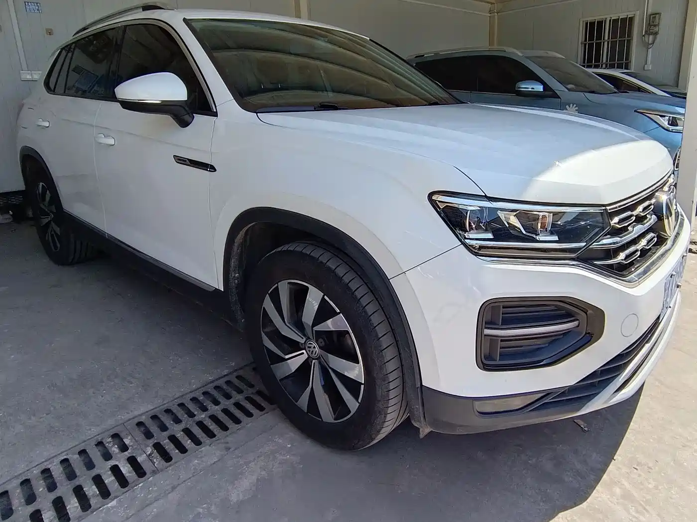 Volkswagen Tayron 2019 330TSI 4WD Luxury China VI фото 2