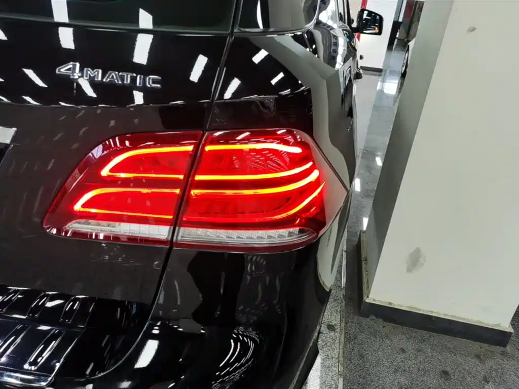 Mercedes-Benz GLE 2017 GLE 320 4MATIC Dynamic фото 8