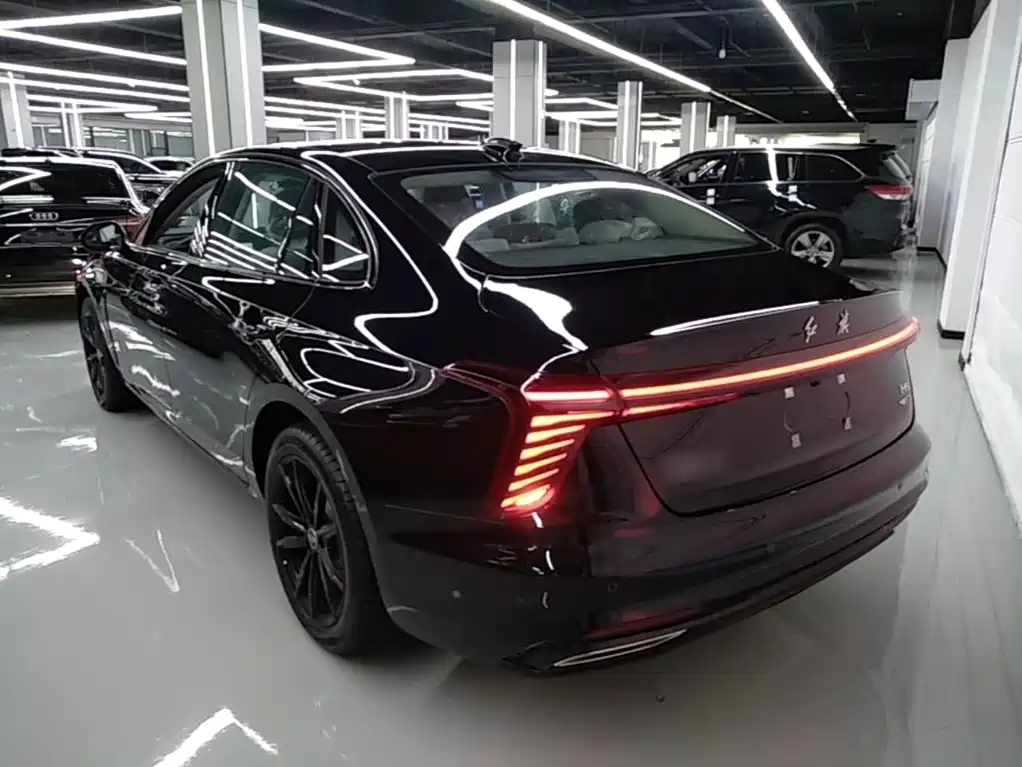 Hongqi H5 2026 2025 2.0T Automatic Mystic Shadow 2 Million Edition