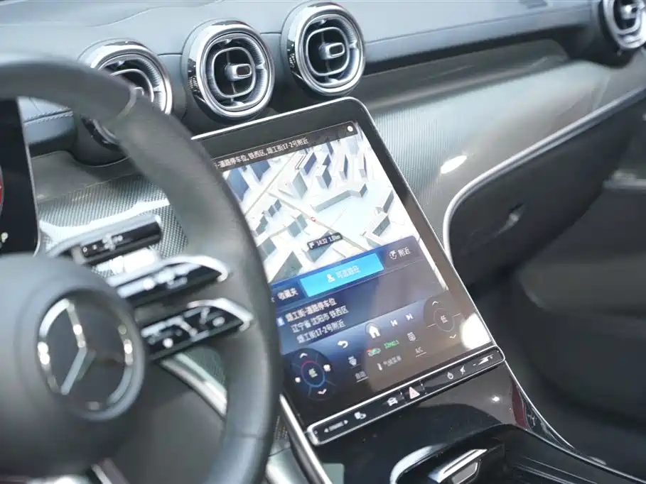Mercedes-Benz C-Class 2023 Facelift C 260 L Night Sport Edition фото 14