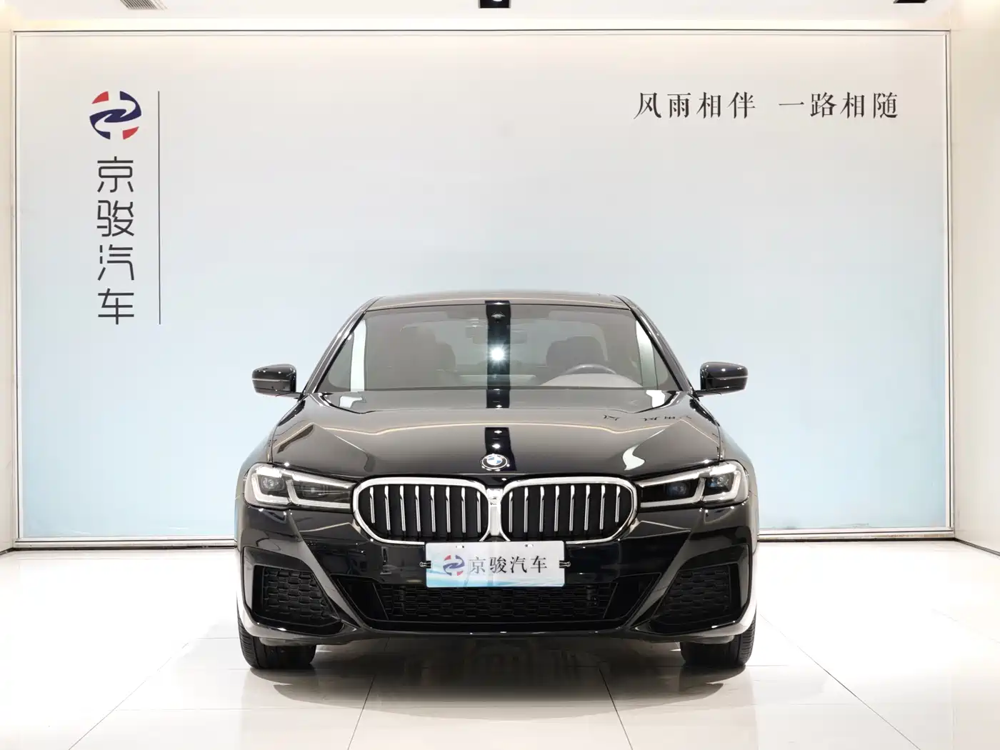 BMW 5 Series 2022 Facelift 530Li Leading M Sport Package фото 2