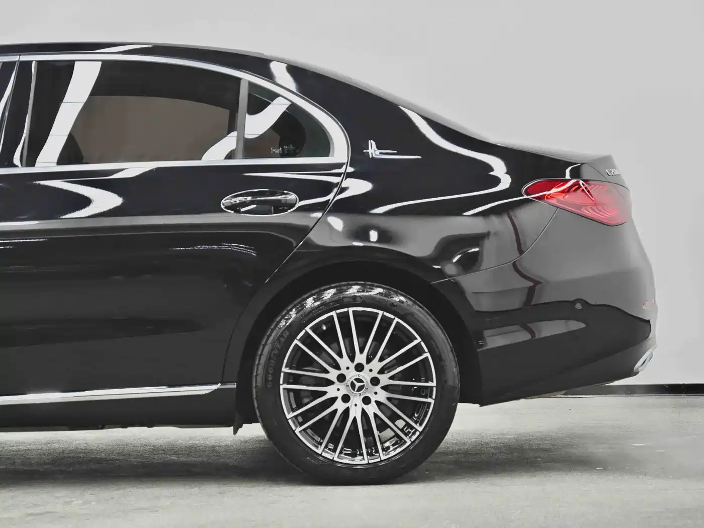 Mercedes-Benz C-Class 2024 C 260 L фото 34
