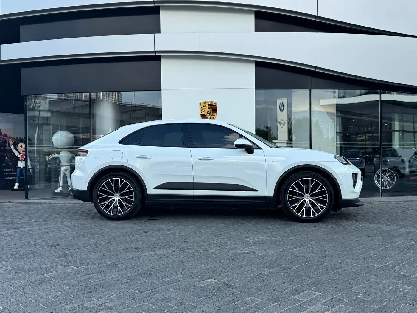 Porsche Macan EV 2025 2026 Macan Long Range