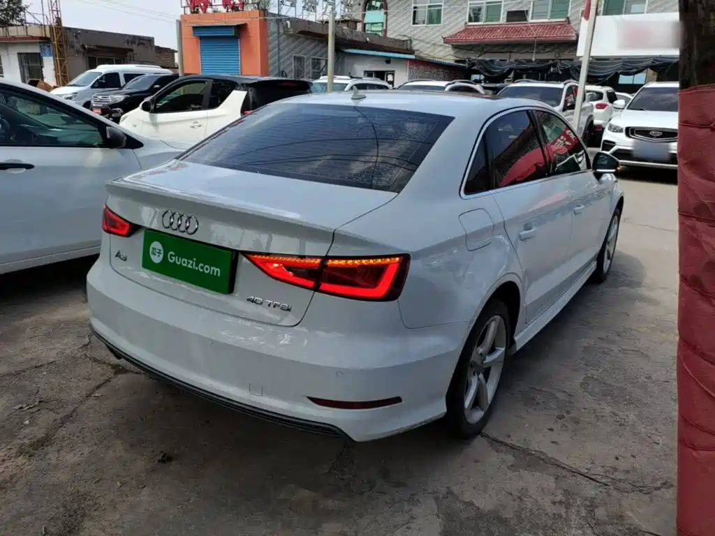 Audi A3 (Import) 2017 2014 Limousine 40 TFSI S line Luxury