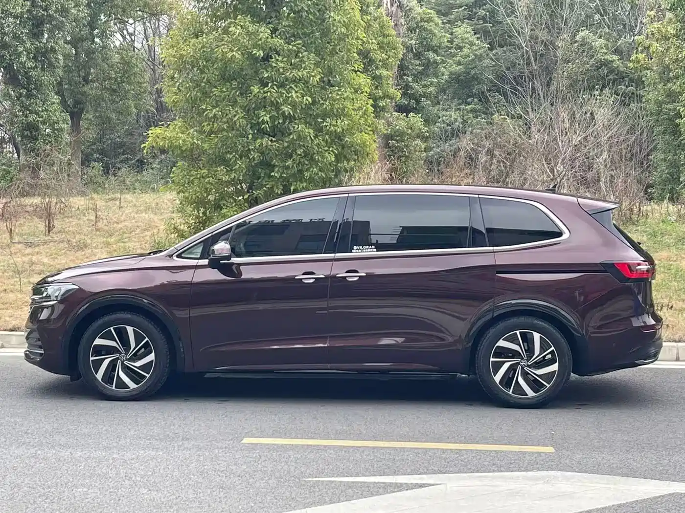 Volkswagen Viloran 2020 330TSI Luxury Edition фото 7