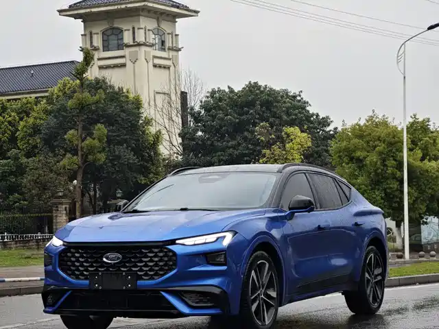  Ford EVOS 2022 EcoBoost 245 ST-Line