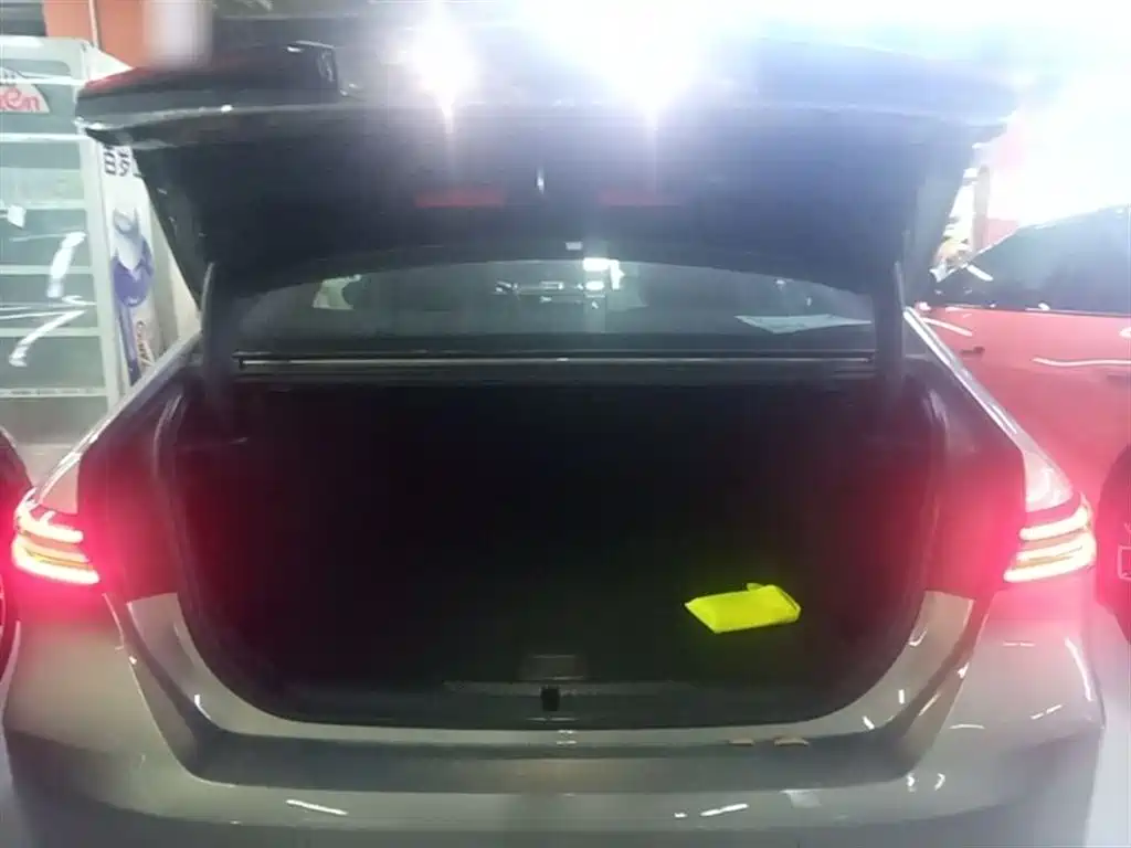 BMW i5 2025 eDrive 35L Luxury Package фото 19
